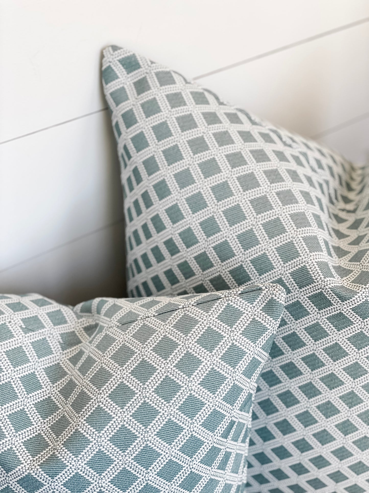 Outdoor Cushion Cover - Ocean Cross Hatch