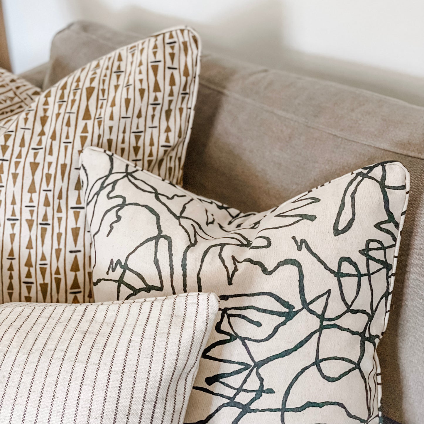 Cushion Cover - Elements with Piping
