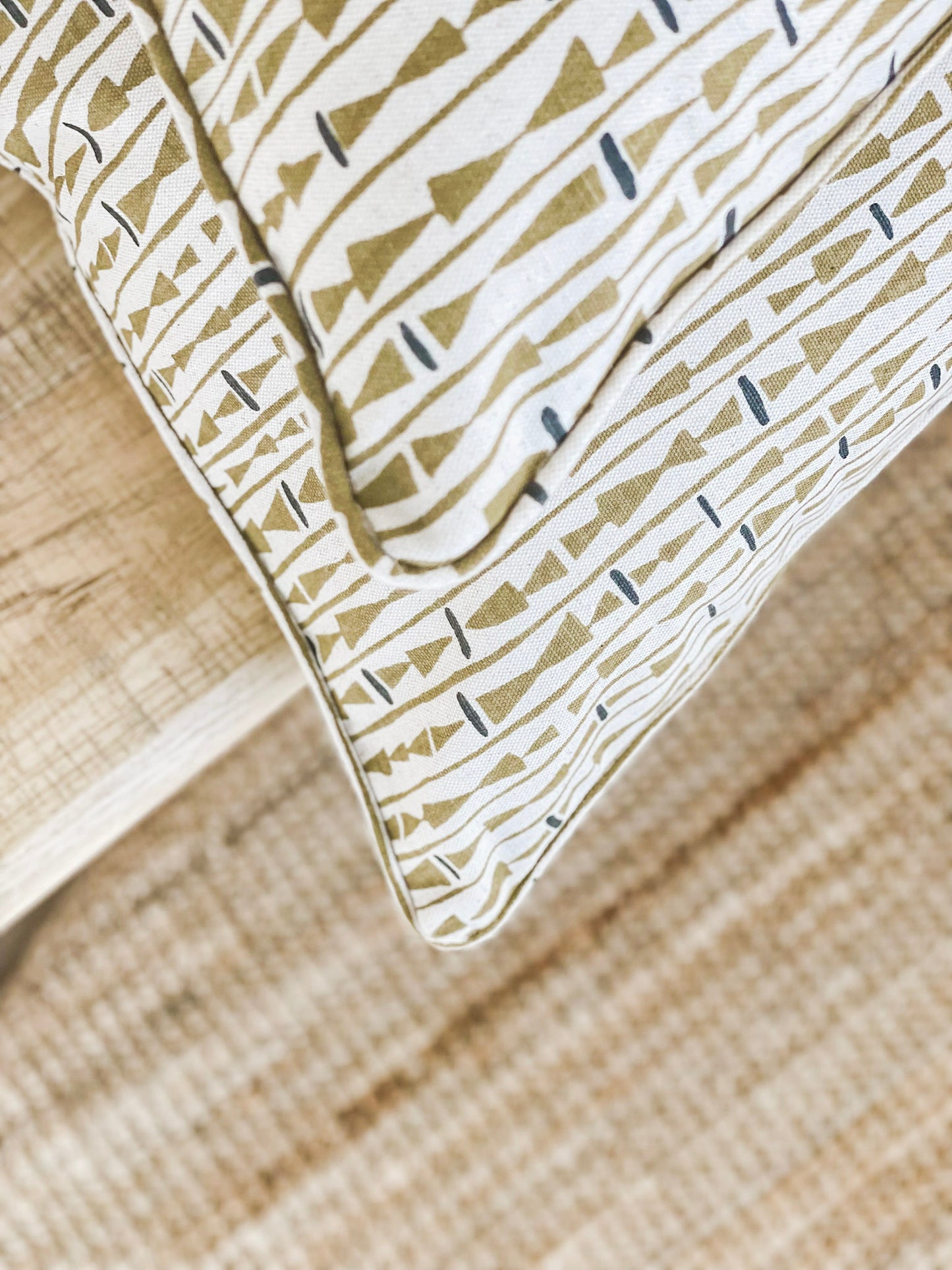 Cushion Cover - Elements with Piping