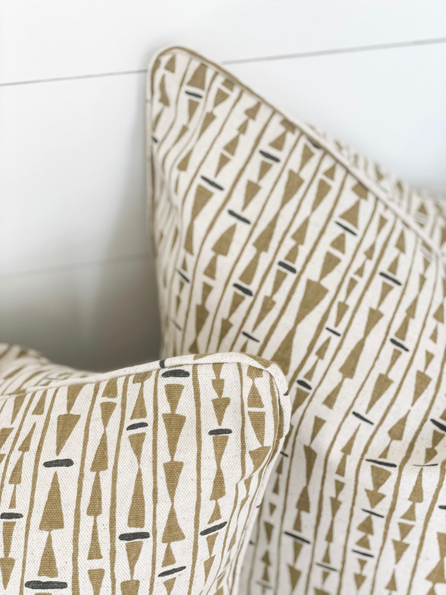 Cushion Cover - Elements with Piping