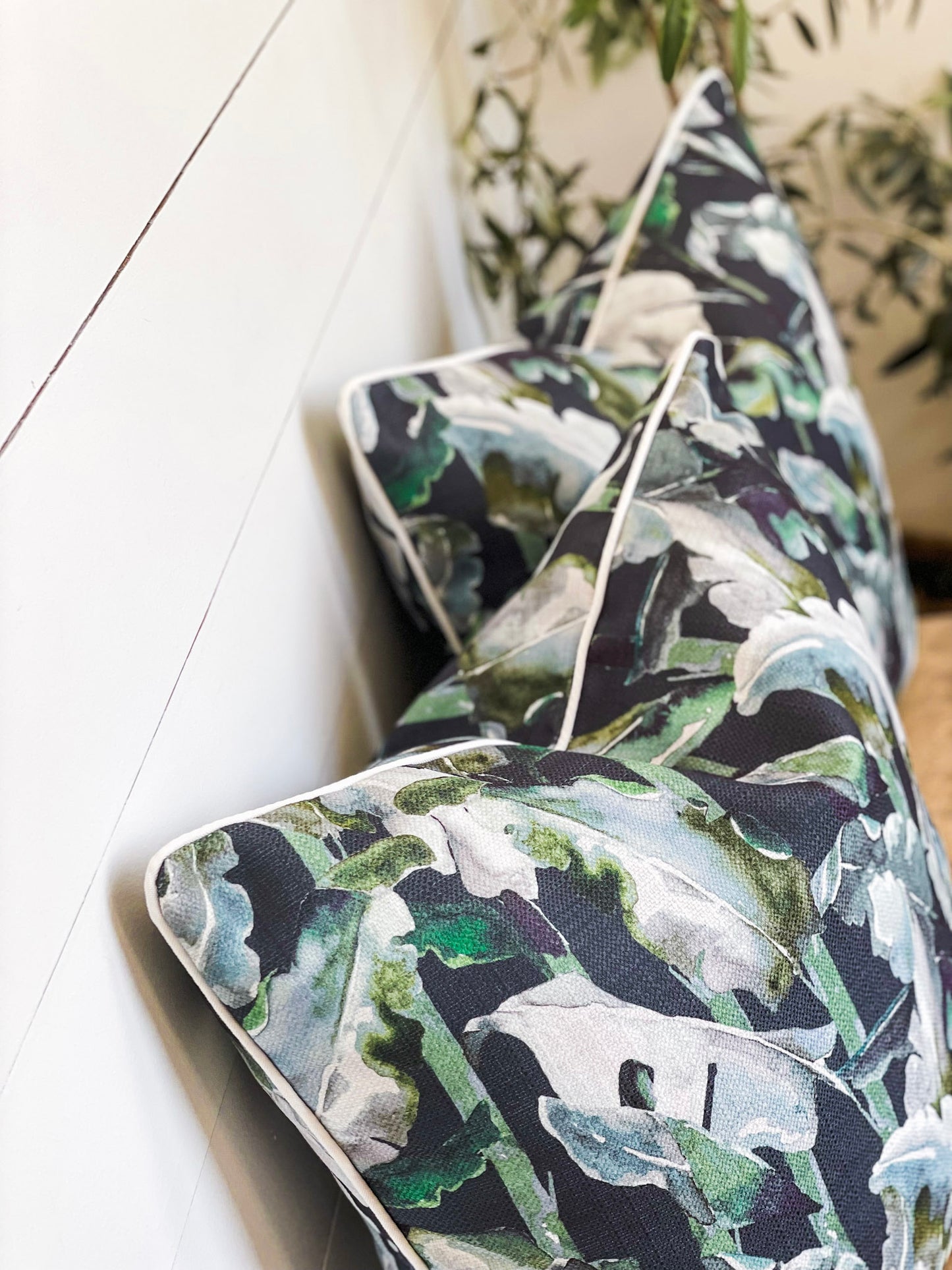 Outdoor Cushion Cover - Navy Jungle